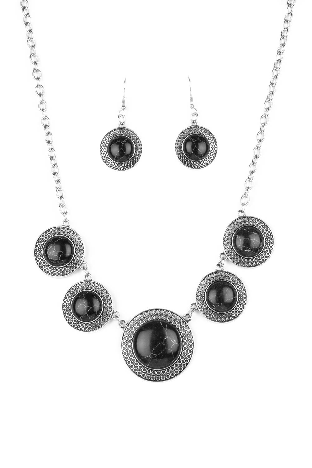 Paparazzi Necklaces - Circle The Wagons - Black