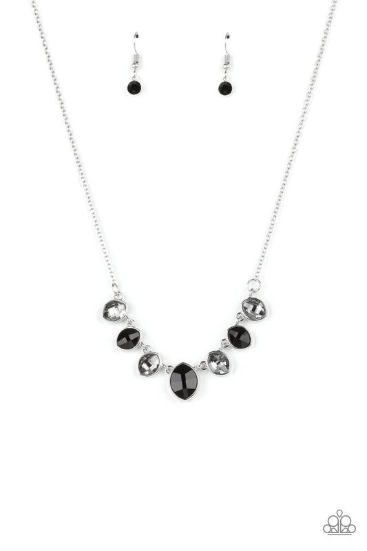Paparazzi Necklaces - Material Girl Glamour - Black