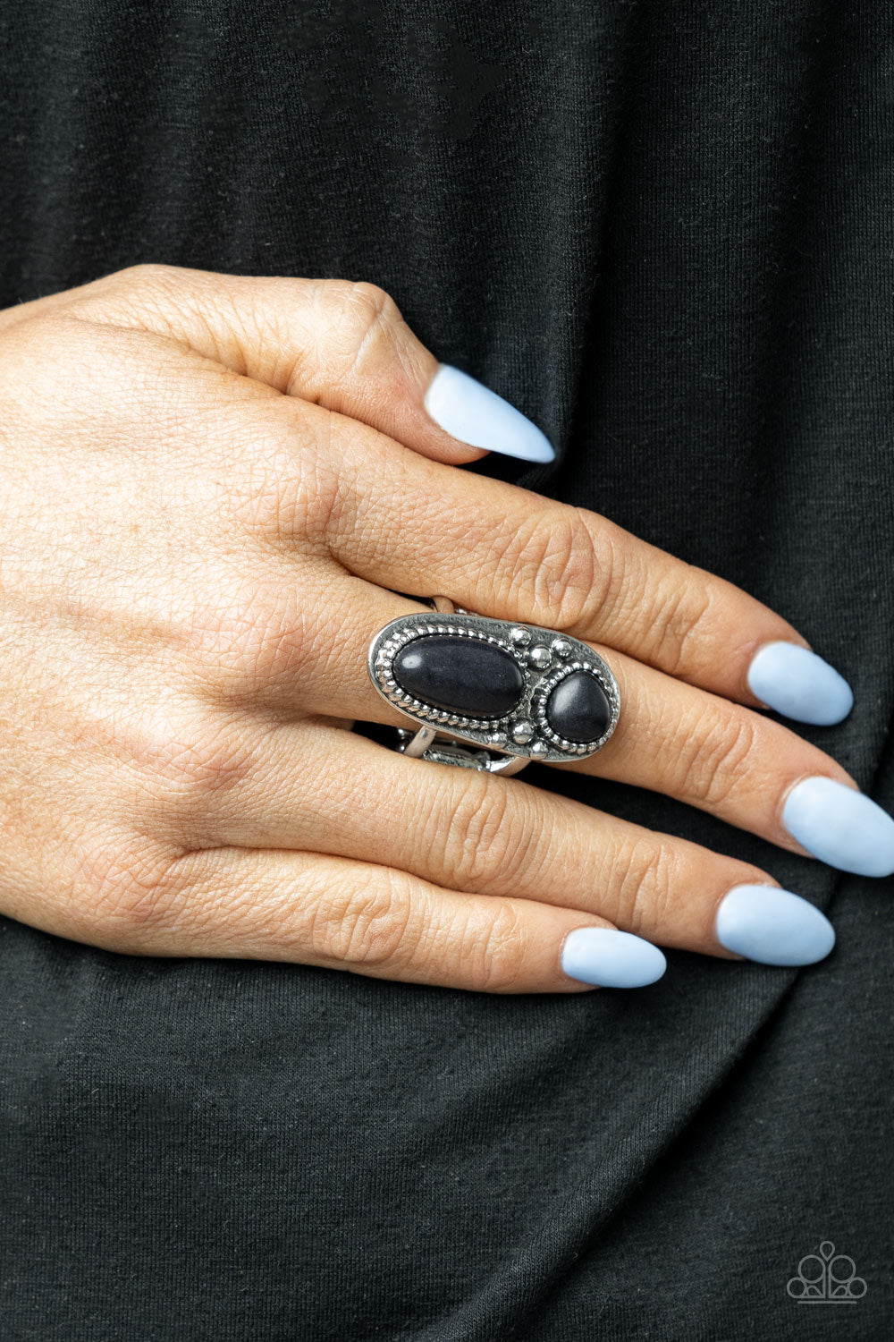 Paparazzi Rings = Magical Mesas - Black