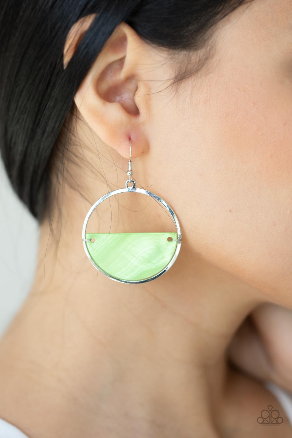 Paparazzi Earrings - Seashore Vibes - Green