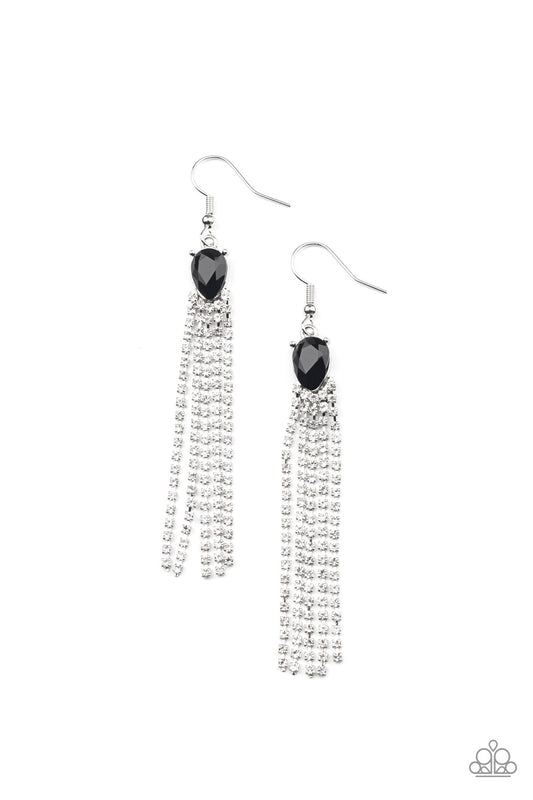 Paparazzi Earrings - Drop-Dead Dainty - Black