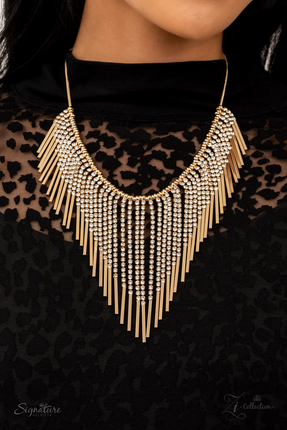 Paparazzi Zi Collection  Necklaces - The Amber - Gold - 2021 Signature Collection