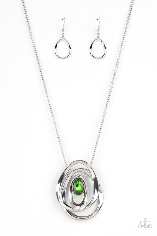 Paparazzi Necklaces - Luminous Labyrinth - Green