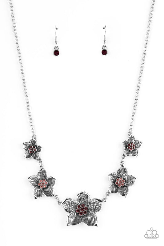 Paparazzi Necklaces - Wallflower Wonderland - Purple