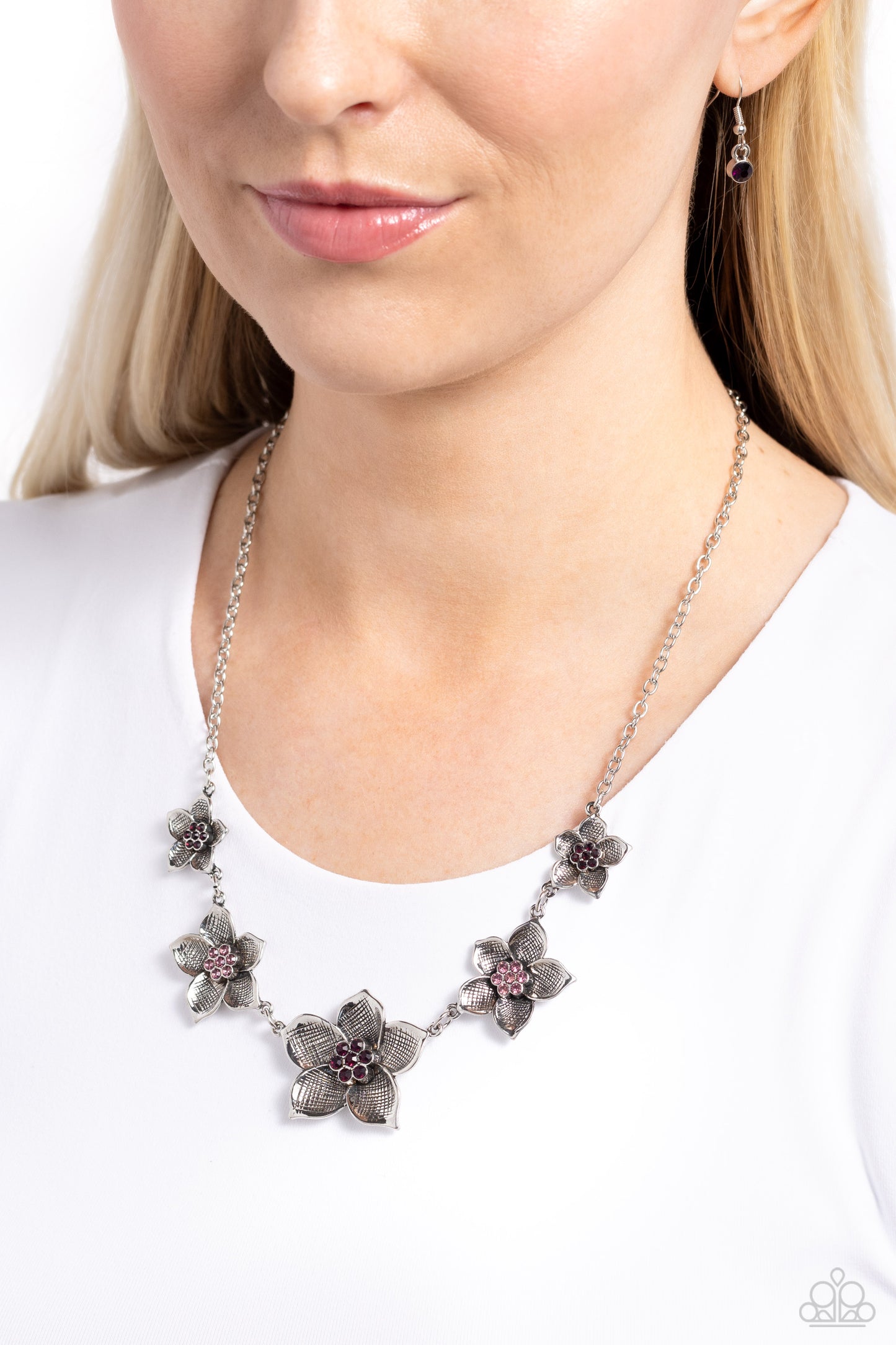 Paparazzi Necklaces - Wallflower Wonderland - Purple