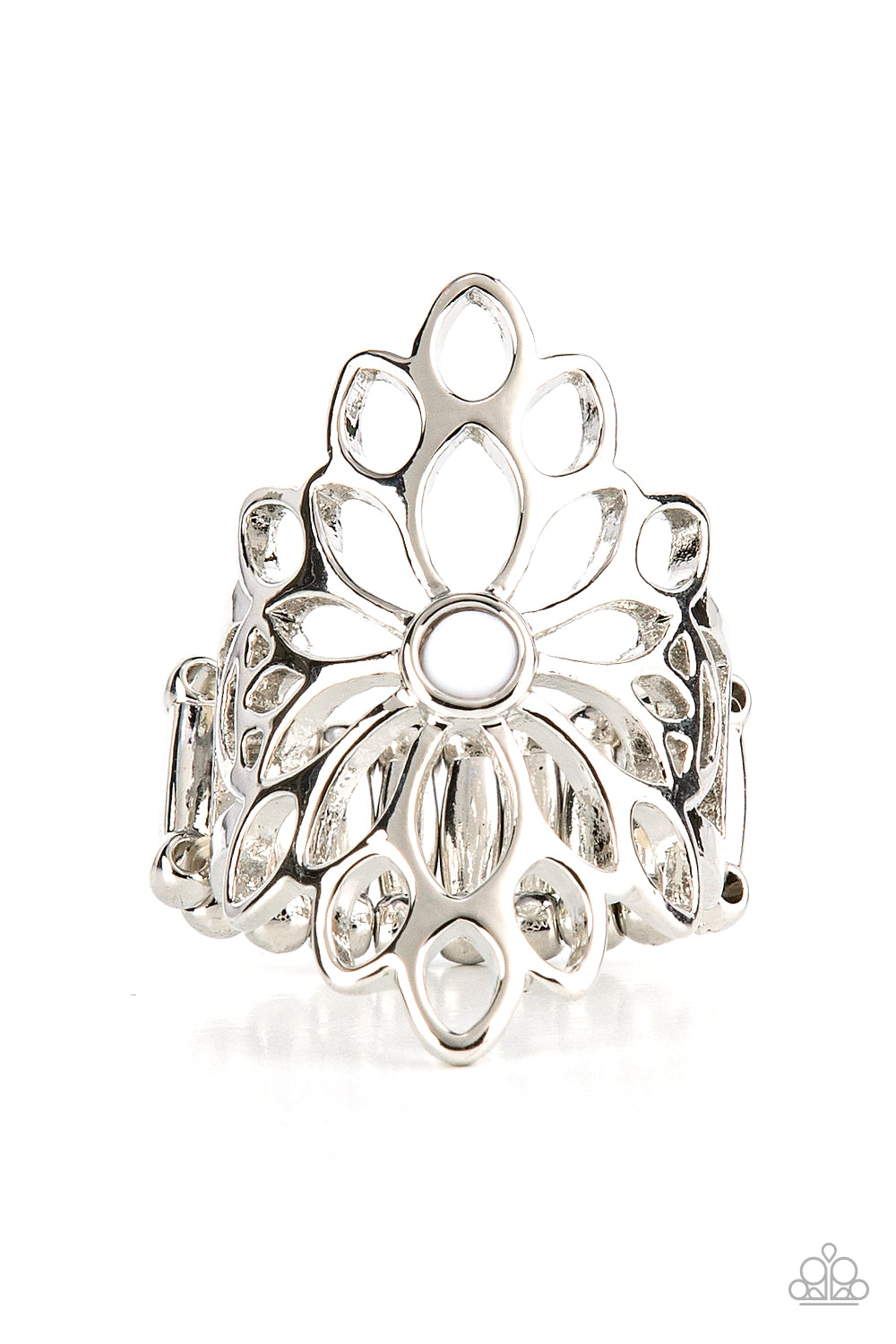 Paparazzi Rings - Perennial Daydream - White