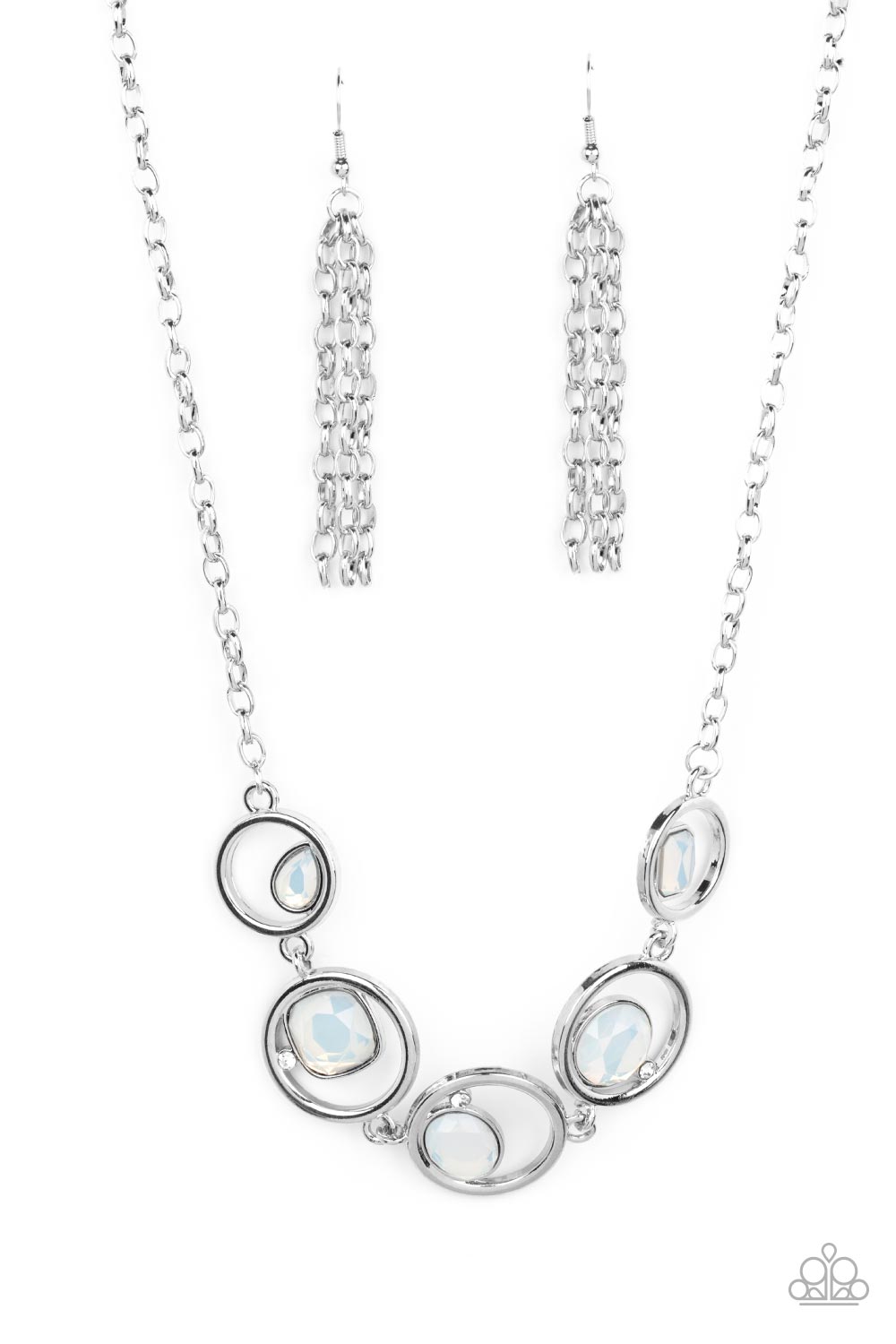 Paparazzi Necklaces - Big Night Out - White
