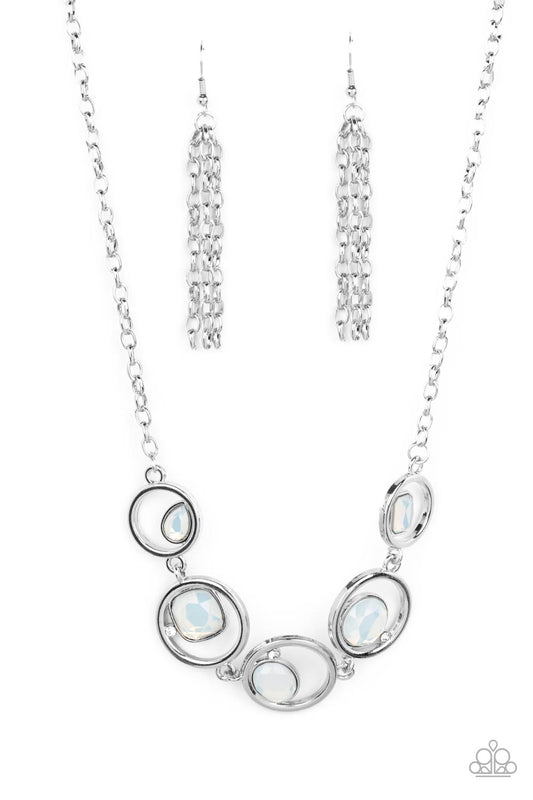 Paparazzi Necklaces - Big Night Out - White