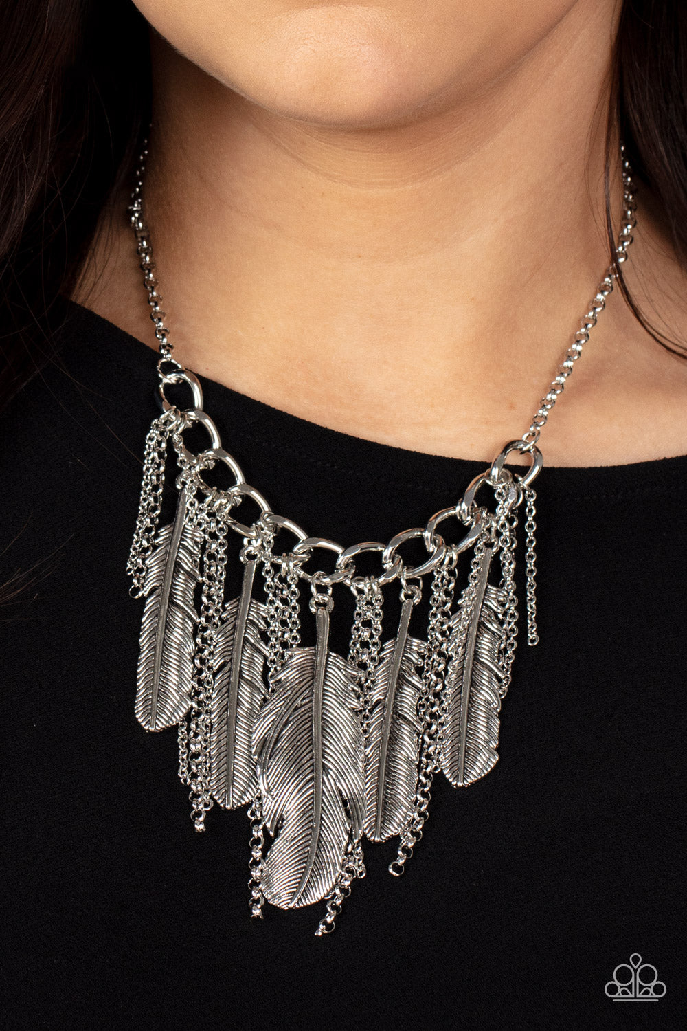Paparazzi Necklaces - Nest Friends Forever - Silver