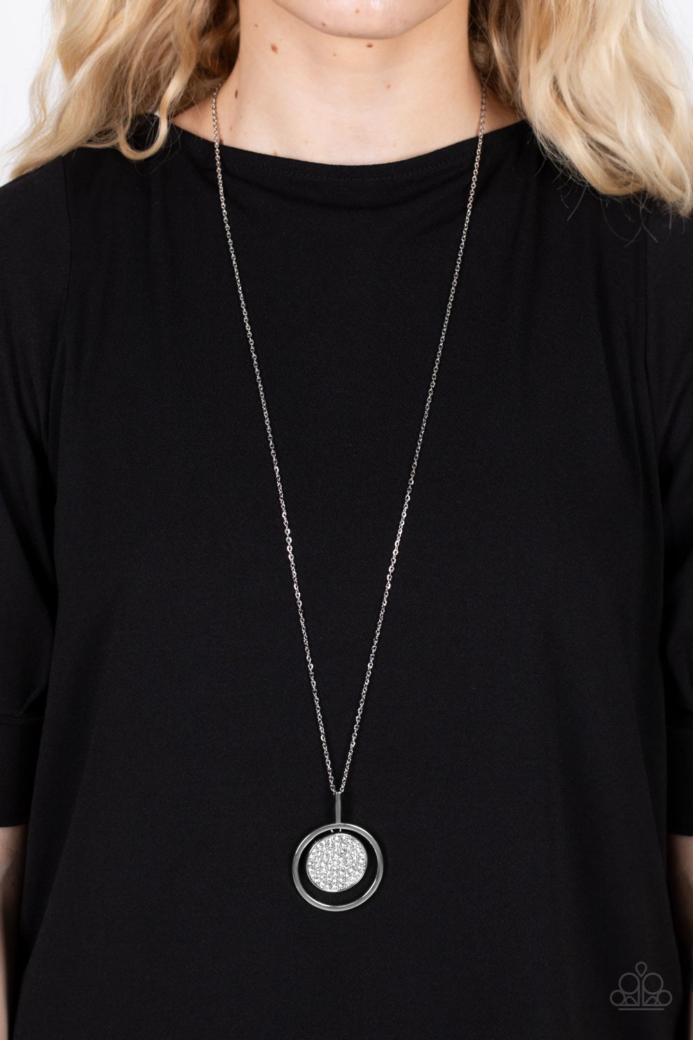 Paparazzi Necklaces - There She Glows! - White