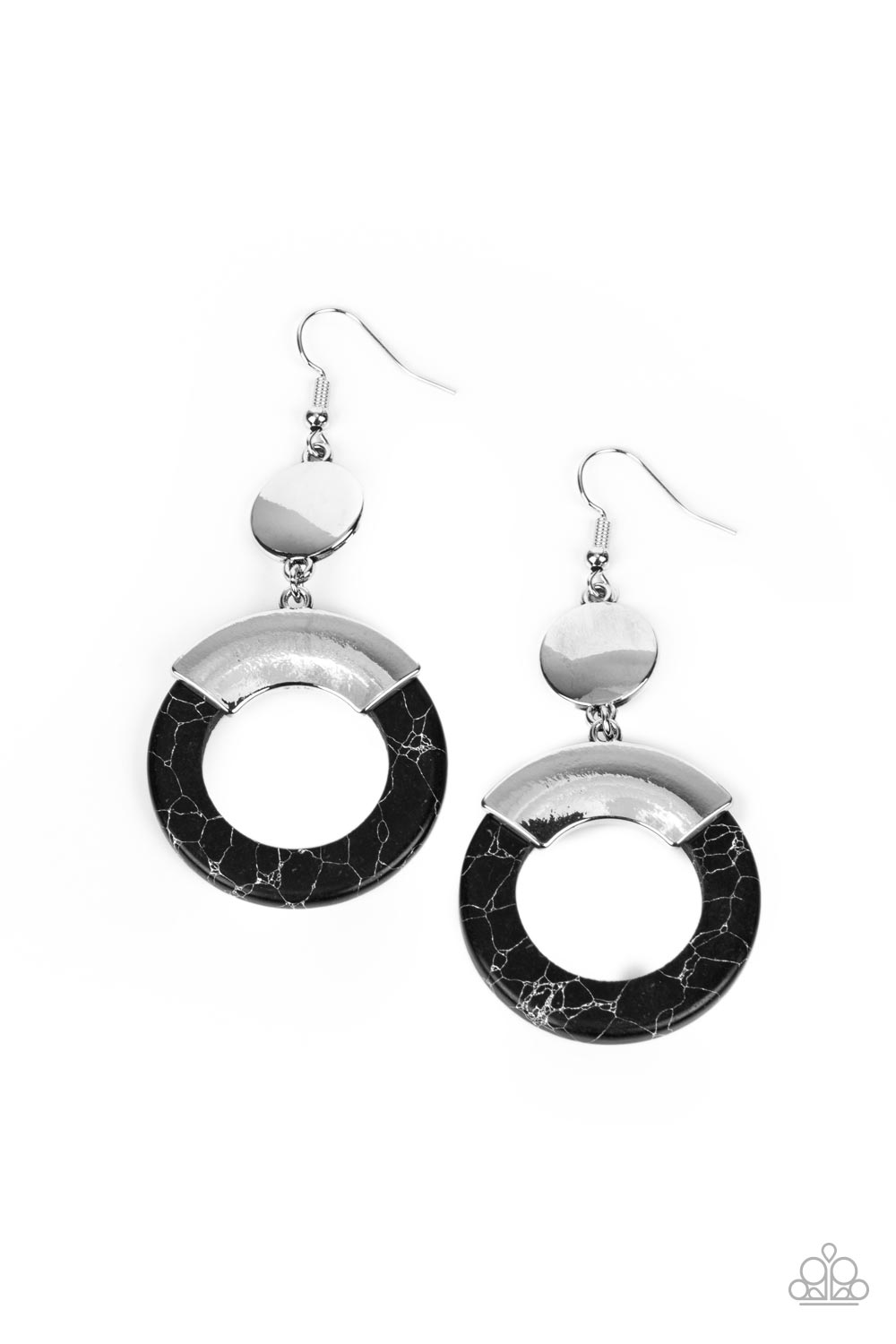 Paparazzi Earrings - Entrada at Your Own Risk - Black