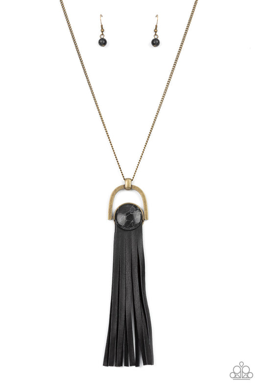 Paparazzi Necklaces - Winslow Wanderer - Brass