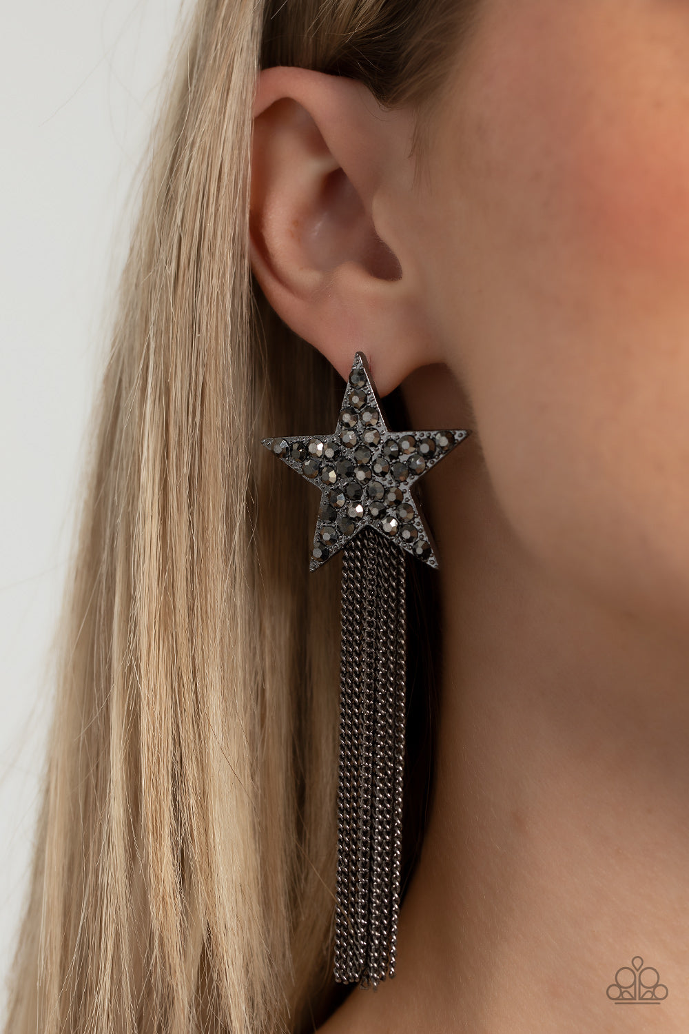 Paparazzi Earrings - Superstar Solo - Black