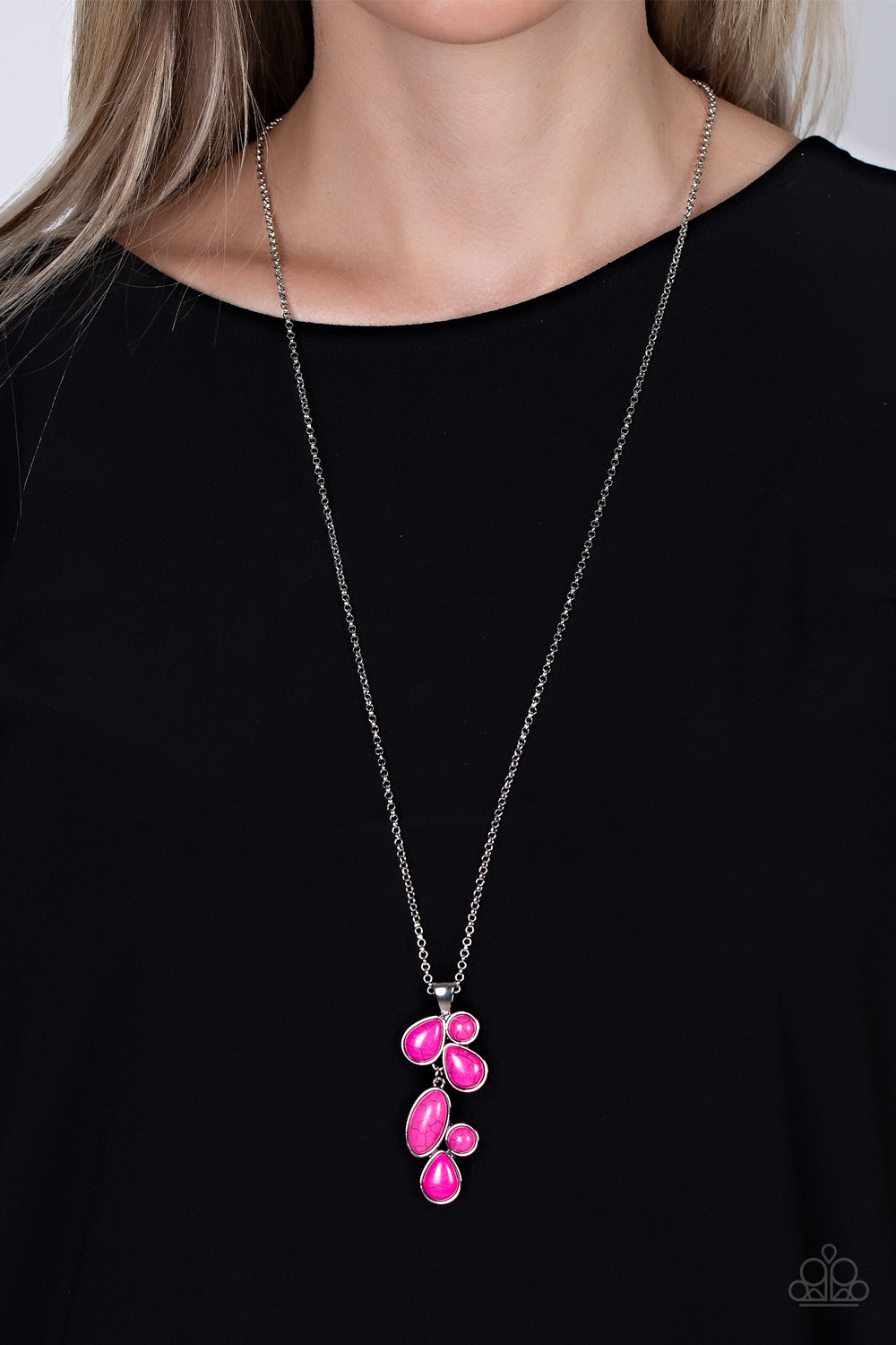 Paparazzi Necklaces - Wild Bunch Flair - Pink