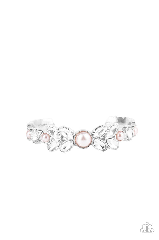 Paparazzi Bracelets - Regal Reminiscence - Pink