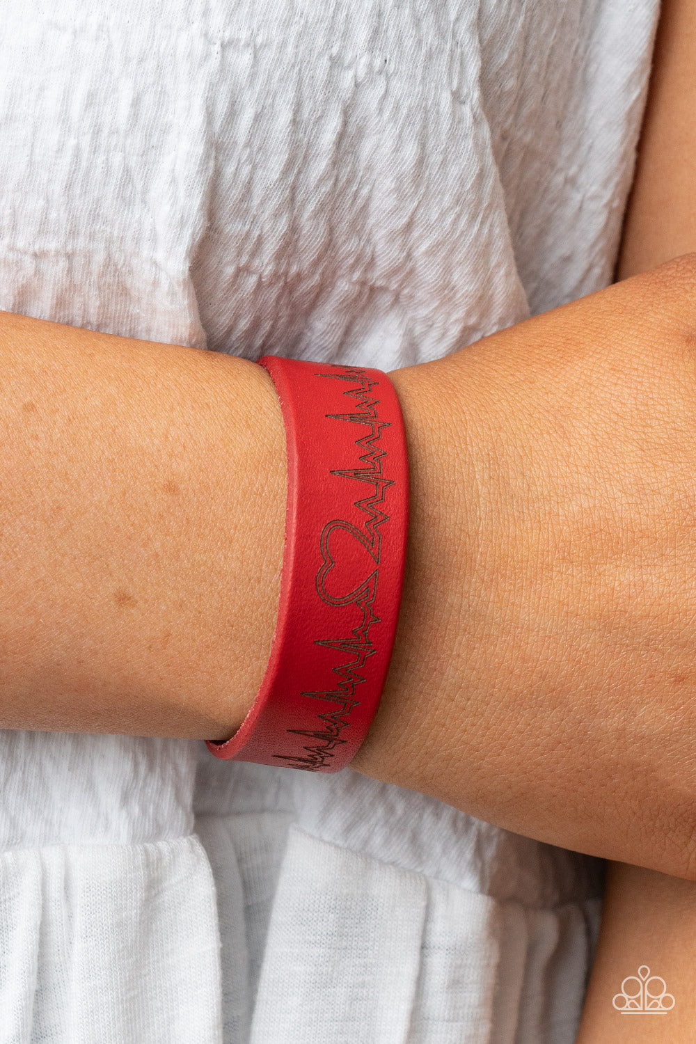 Paparazzi Urban Collection - Haute Heartbeat - Red