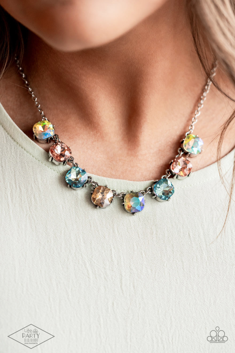 Paparazzi Necklaces - Dreamy Decorum - Multi