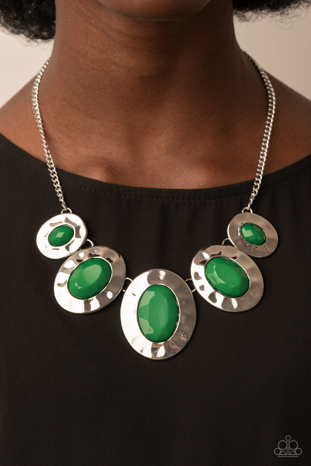 Paparazzi Necklaces - Rivera Rendezvous - Green