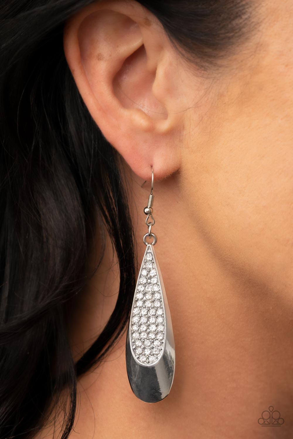 Paparazzi Earring - Prismatically Persuasive - White