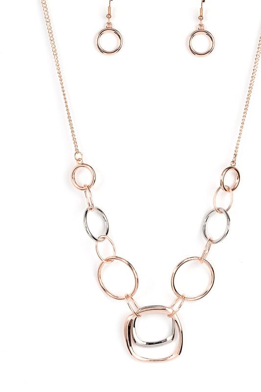 Paparazzi Necklaces - Linked Up Luminosity - Multi