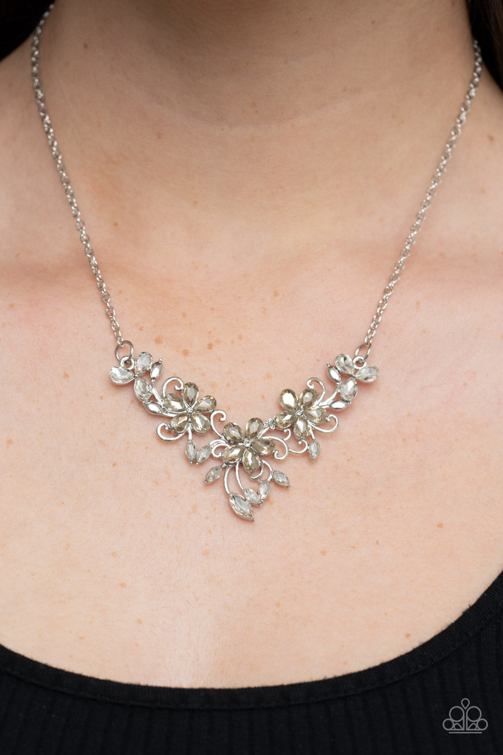Paparazzi Necklaces - Floral Fashion Show - Brown