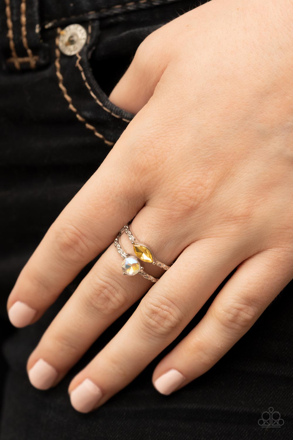 Paparazzi Rings - Embraceable Elegance - Yellow