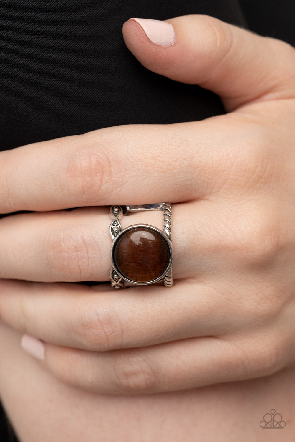 Paparazzi Rings - Clairvoyantly Cats Eye - Brown