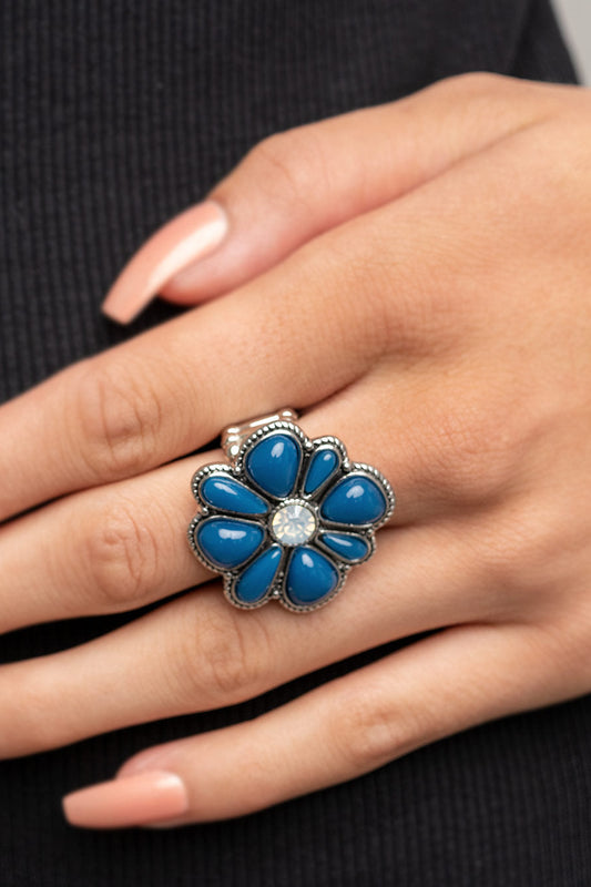 Paparazzi Rings - Meadow Mystique - Blue