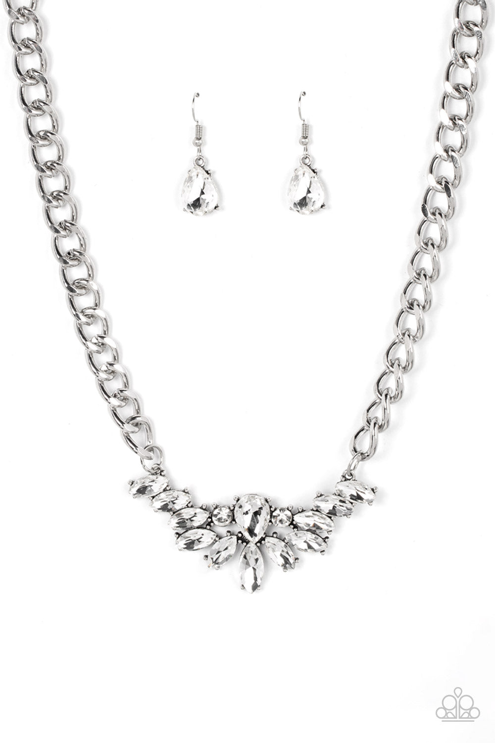 Paparazzi Necklaces - Come at Me - White