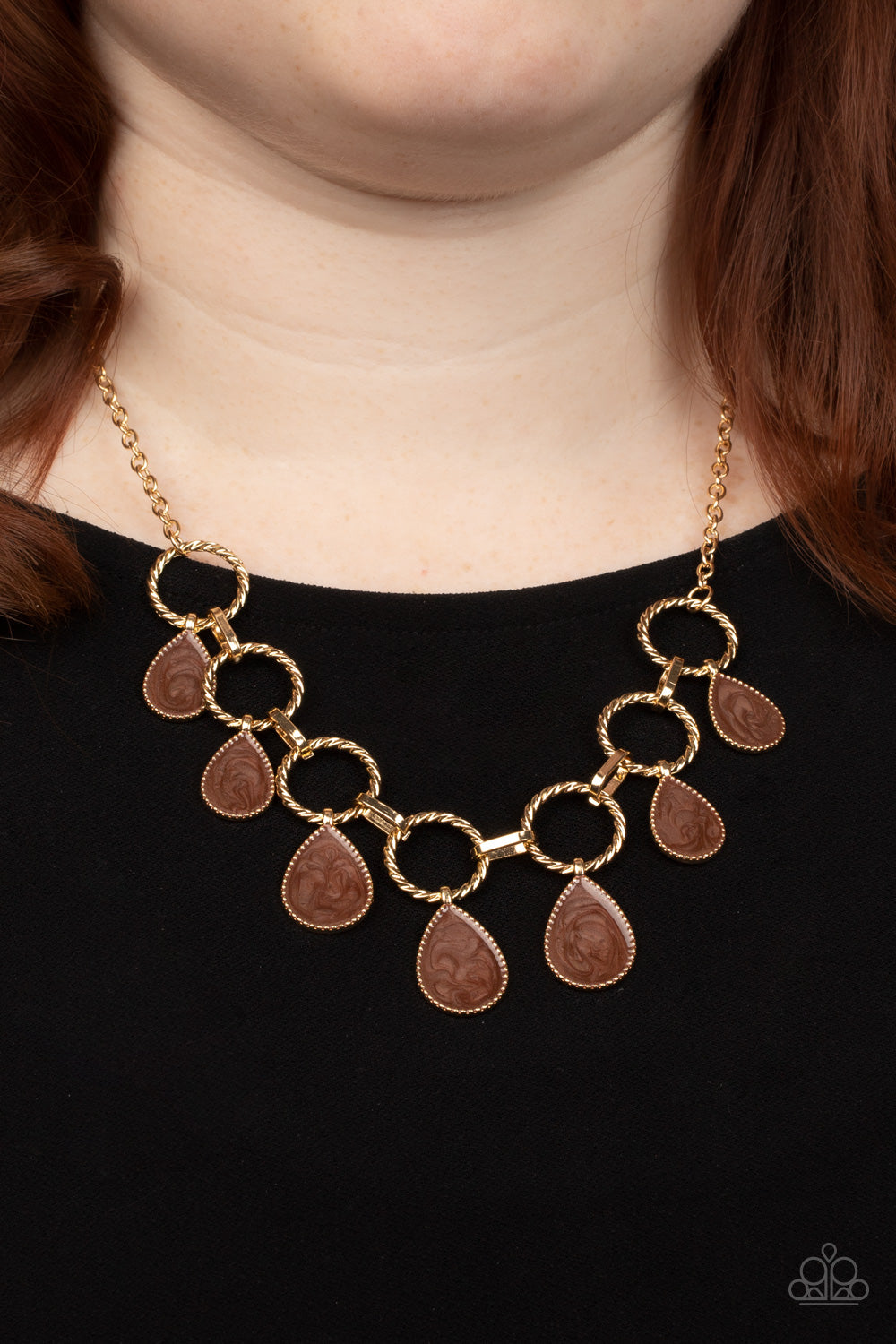 Paparazzi Necklaces - Golden Glimmer - Brown