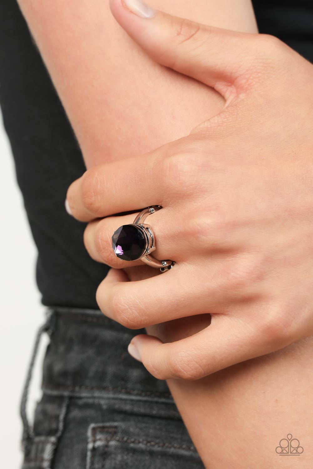 Paparazzi Rings - Updated Dazzle - Purple