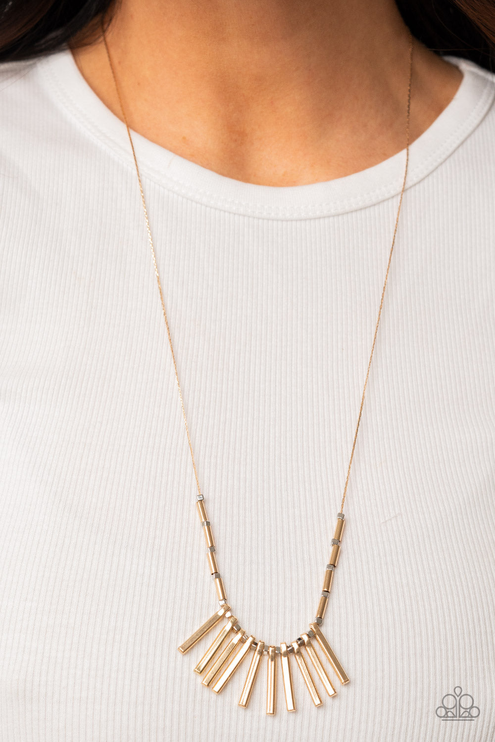 Paparazzi Necklaces - Rustic Hot Rod - Gold
