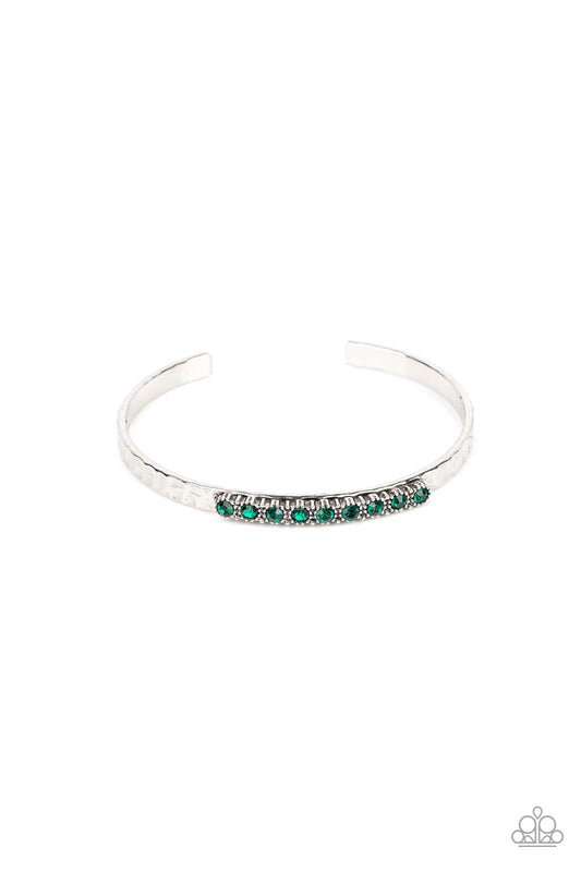 Paparazzi Bracelets - Gives Me the Shimmers - Green