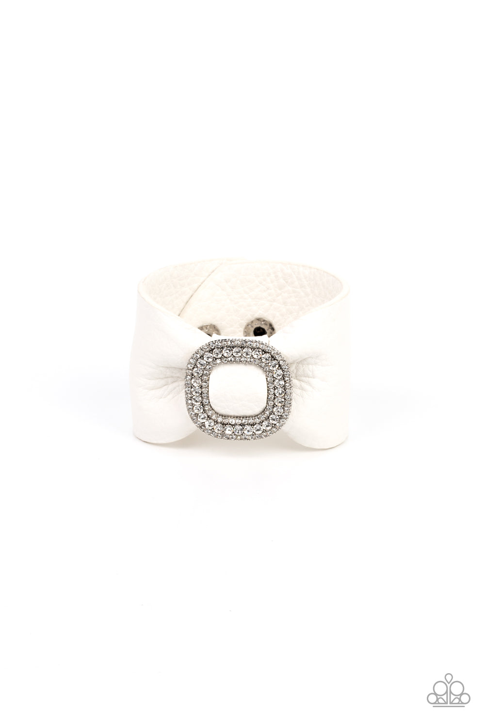 Paparazzi Urban Collection - Lights, Selfie, Action! - White