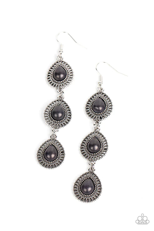 Paparazzi Earrings - Desertscape Dweller - Black