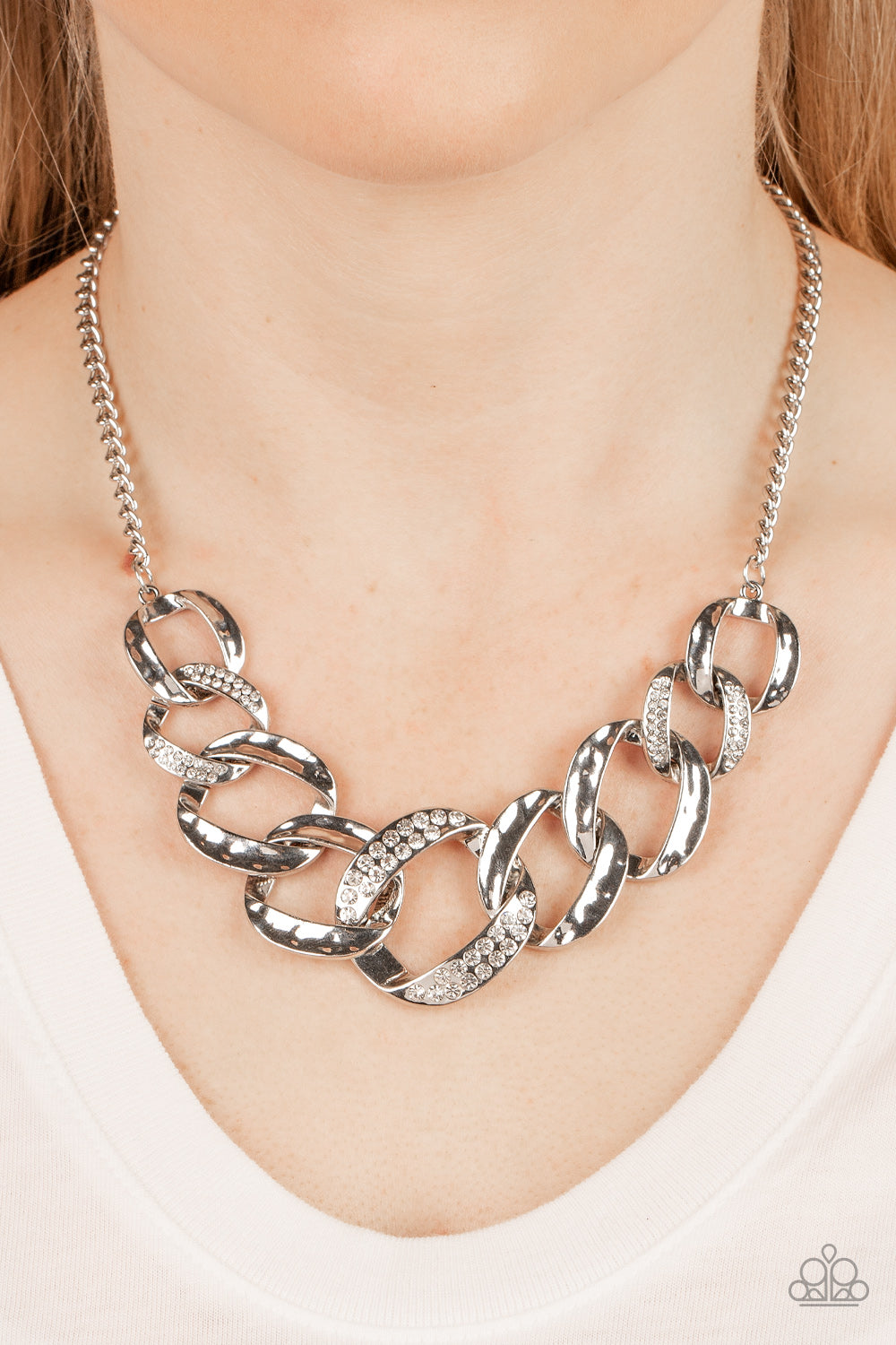 Paparazzi Necklaces - Bombshell Bling - White
