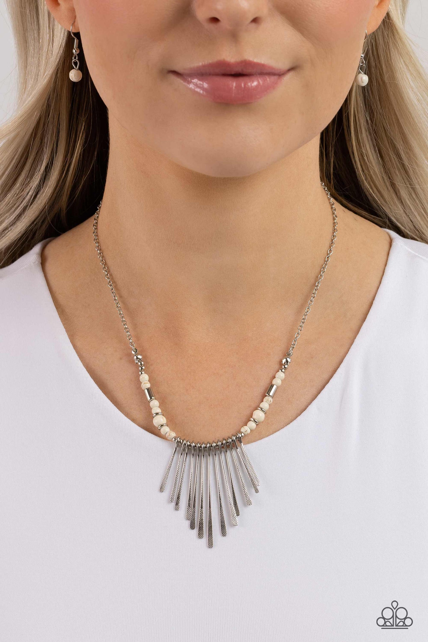 Paparazzi Necklaces - CLAWS of Nature - White