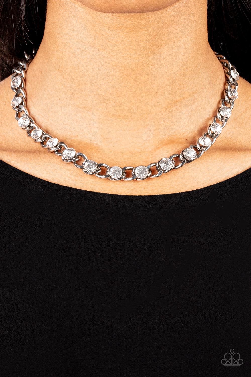 Paparazzi Necklaces - Major Moxie - White