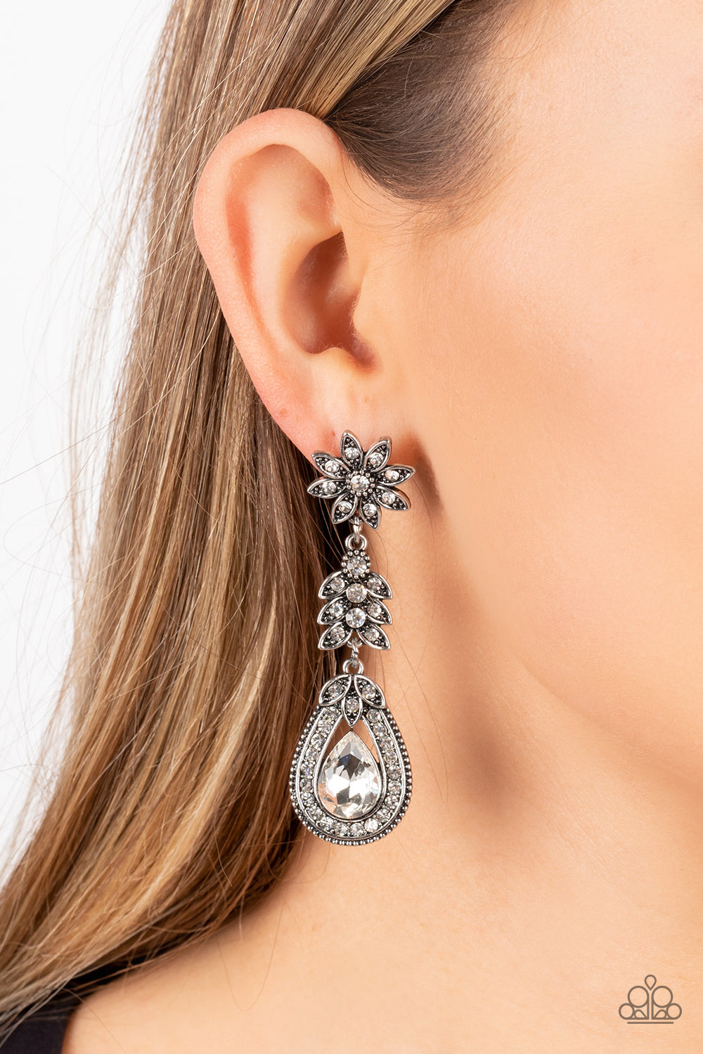 Paparazzi Earrings - Floral Fantasy - White