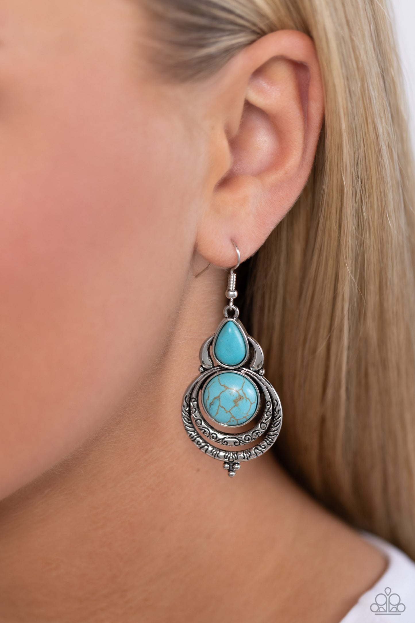 Paparazzi Earrings - Sonoran Song - Blue