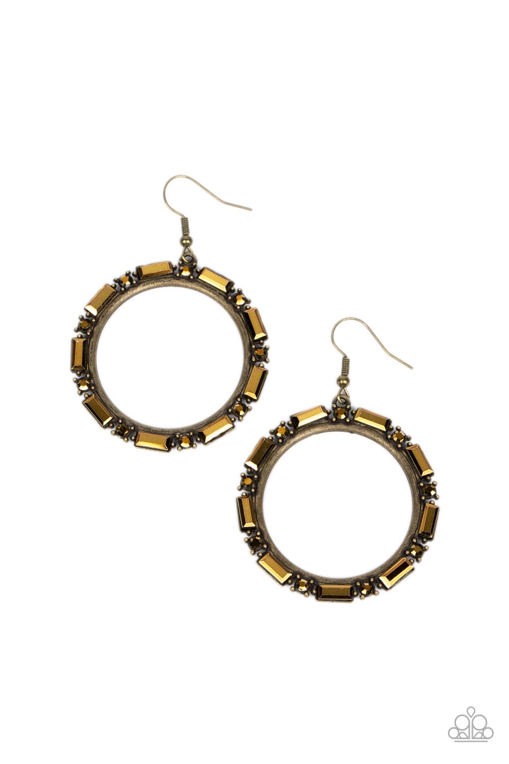 Paparazzi Earrings - Gritty Glow - Brass