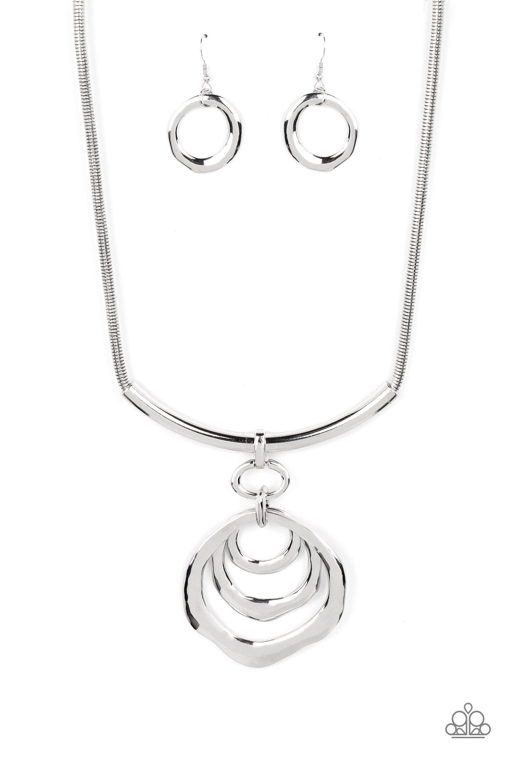 Paparazzi Necklaces - Forged in Fabulous - Silver