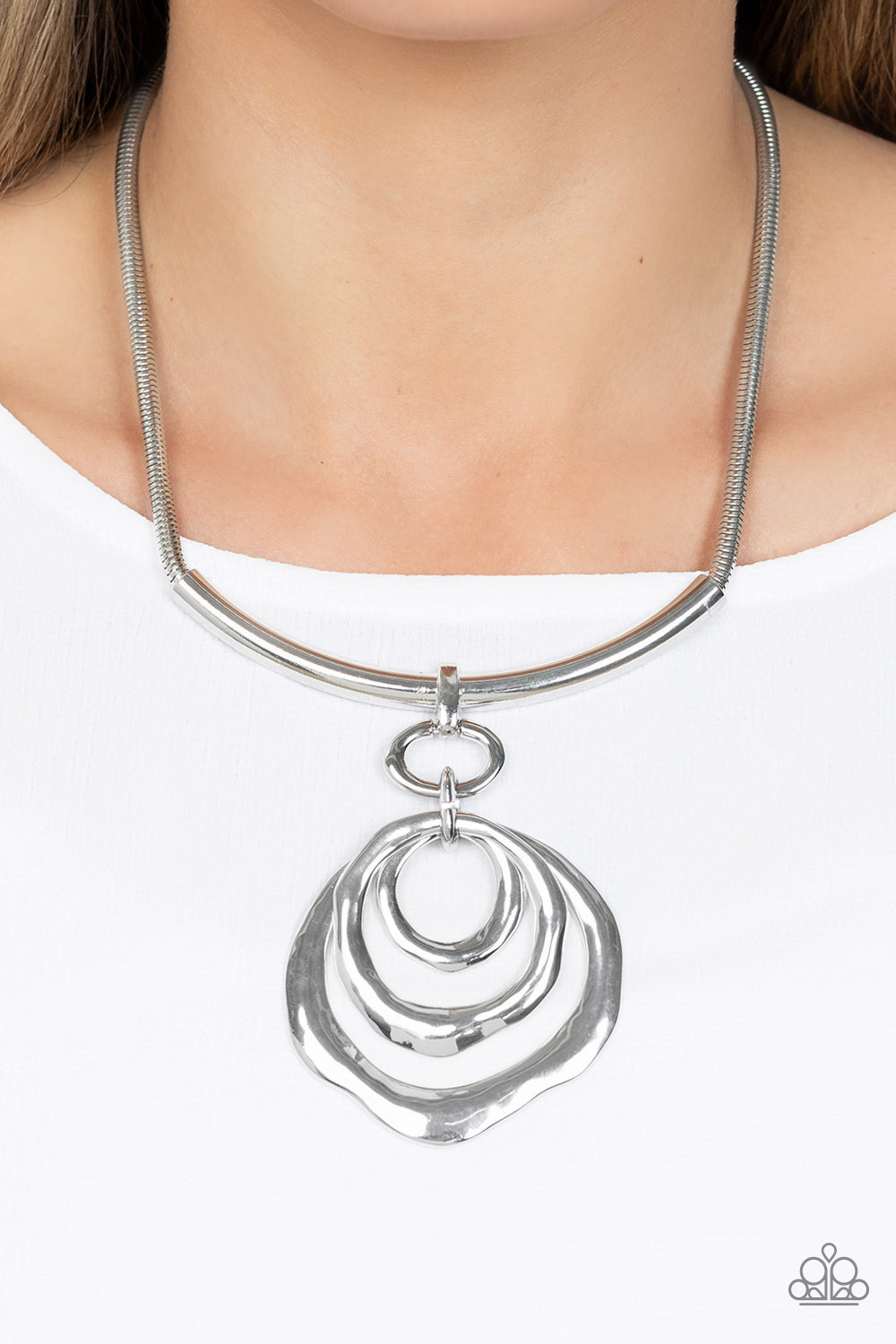 Paparazzi Necklaces - Forged in Fabulous - Silver