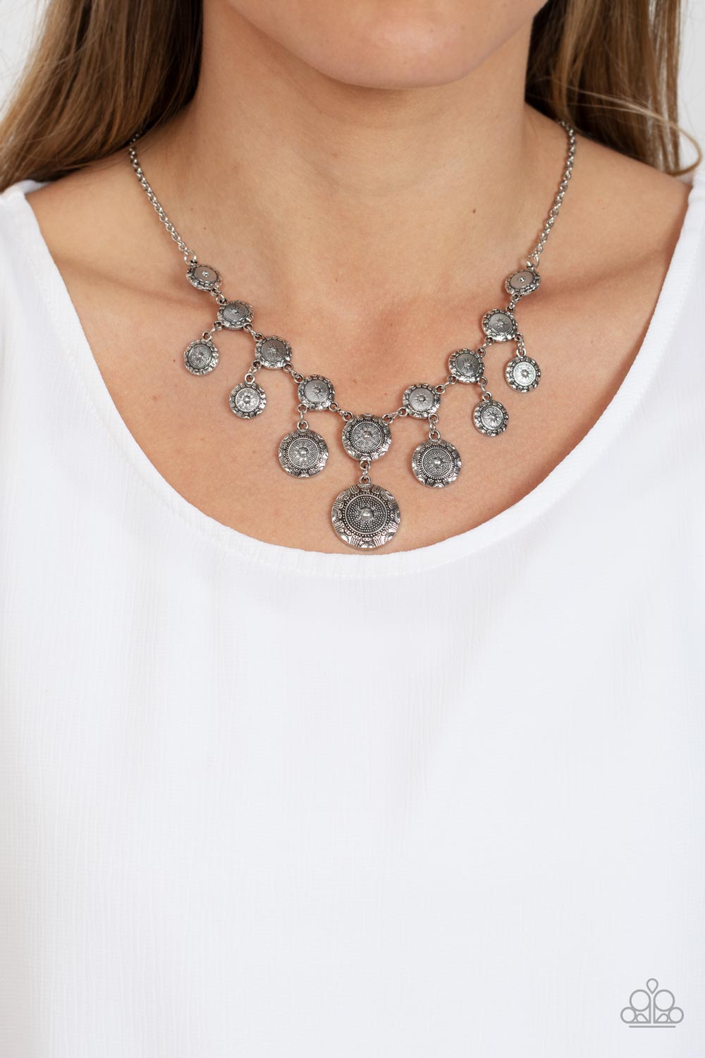 Paparazzi Necklaces - Sahara Stars - Silver