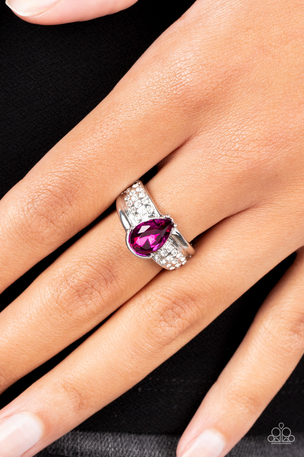 Paparazzi Rings - Dive into Oblivion - Pink