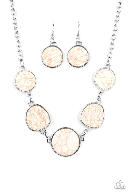 Paparazzi Necklaces - Santa Fe Flats - White