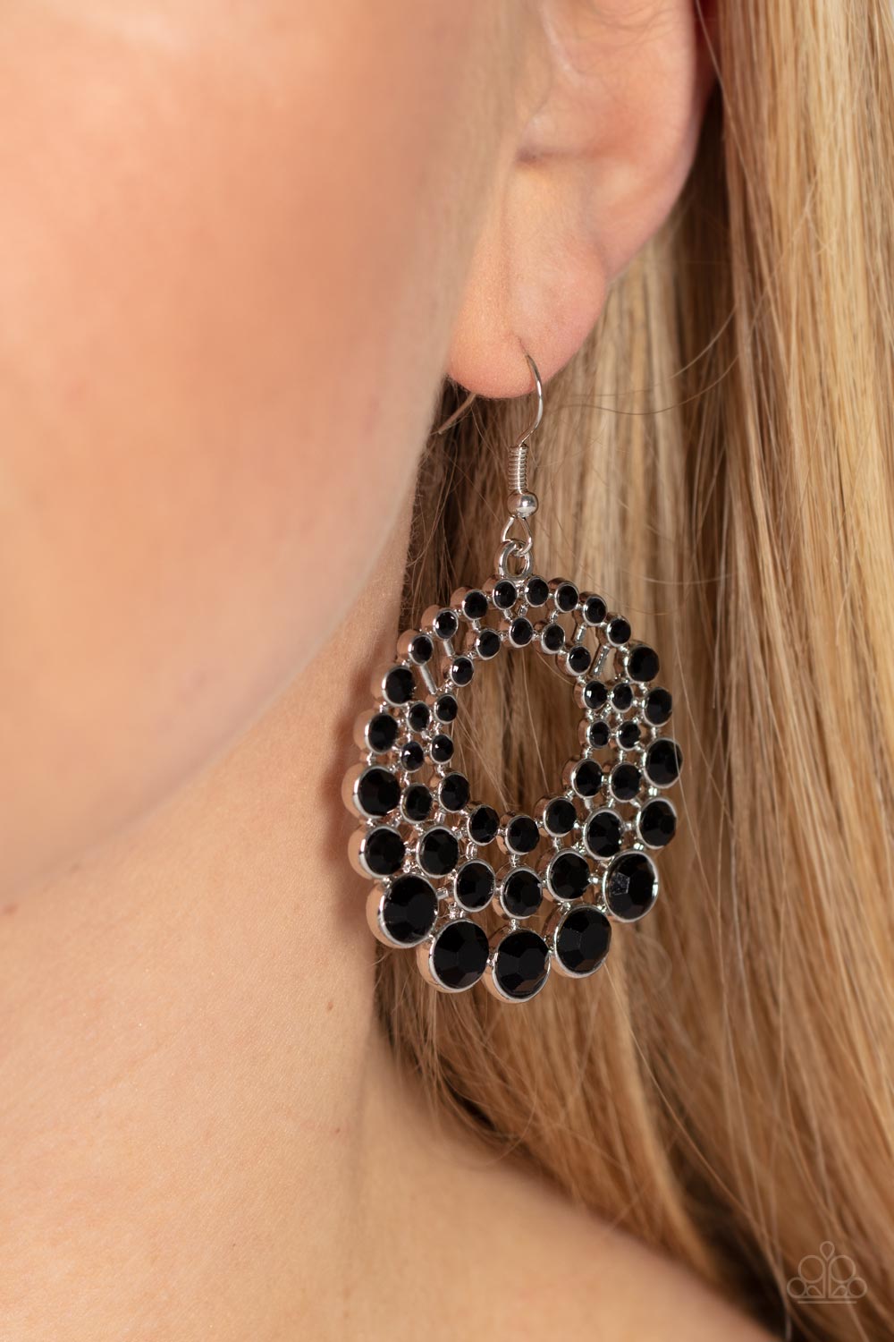 Paparazzi Earrings - So Self-Glow-rious - Black