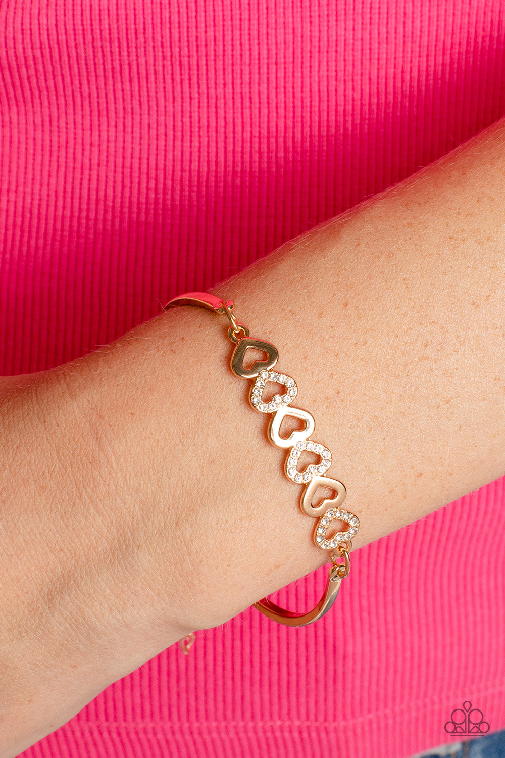 Paparazzi Bracelets - Attentive Admirer - Gold