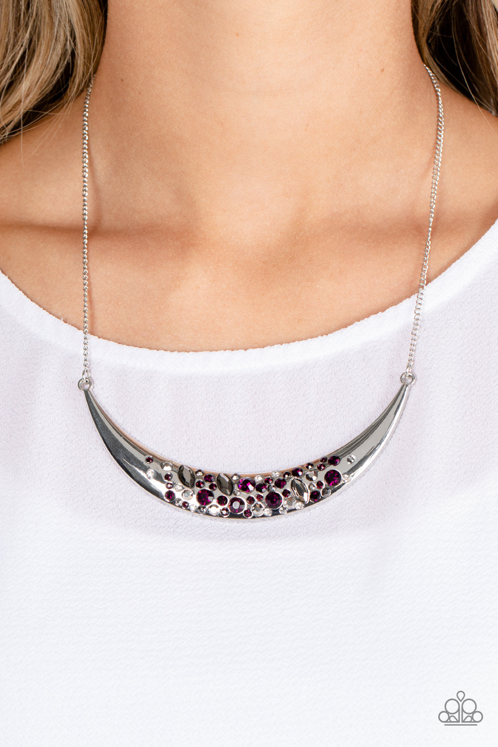 Paparazzi Necklaces - Bejeweled Baroness - Purple
