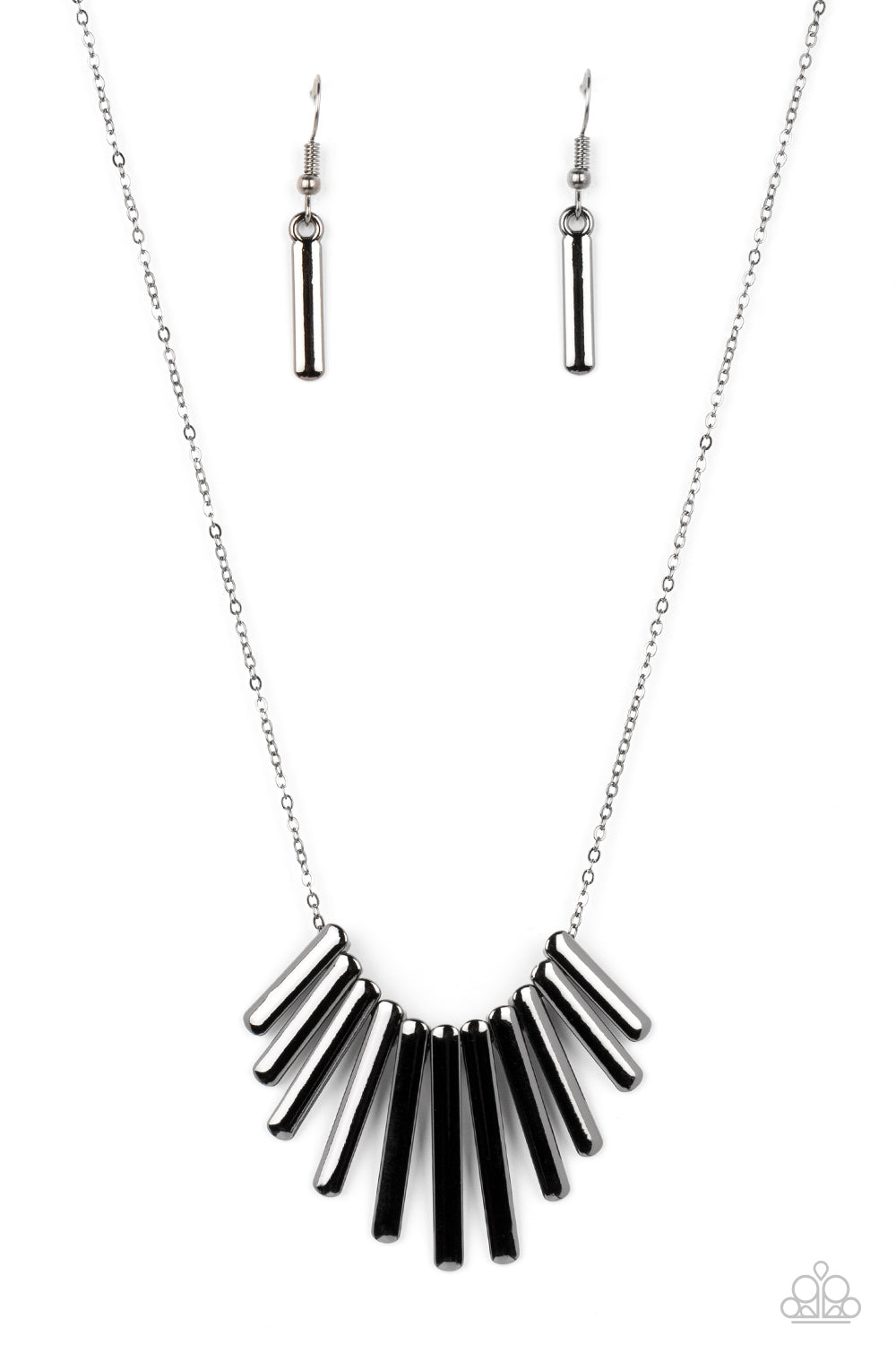 Paparazzi Necklaces - Leading MANE - Black